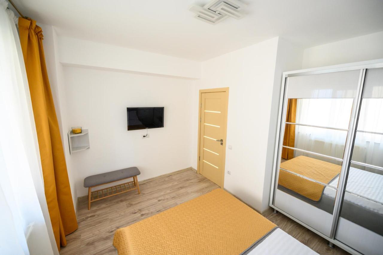 Sunset Lake Apartament Mamaia Exterior photo