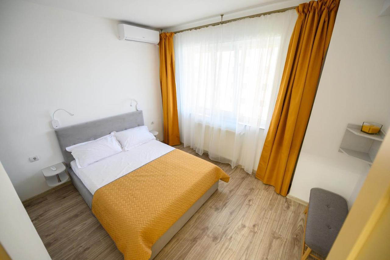 Sunset Lake Apartament Mamaia Exterior photo